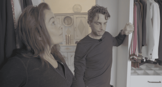 Garderobsfabriken bygger garderob hemma hos Agneta Sjödin tv programmet Anders knackar på